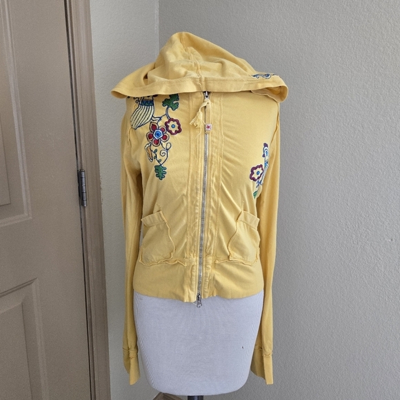 Johnny Was Papillon Bird Butterfly Embroidered Yellow Zip Up Hoodie S Rare - Picture 2 of 13